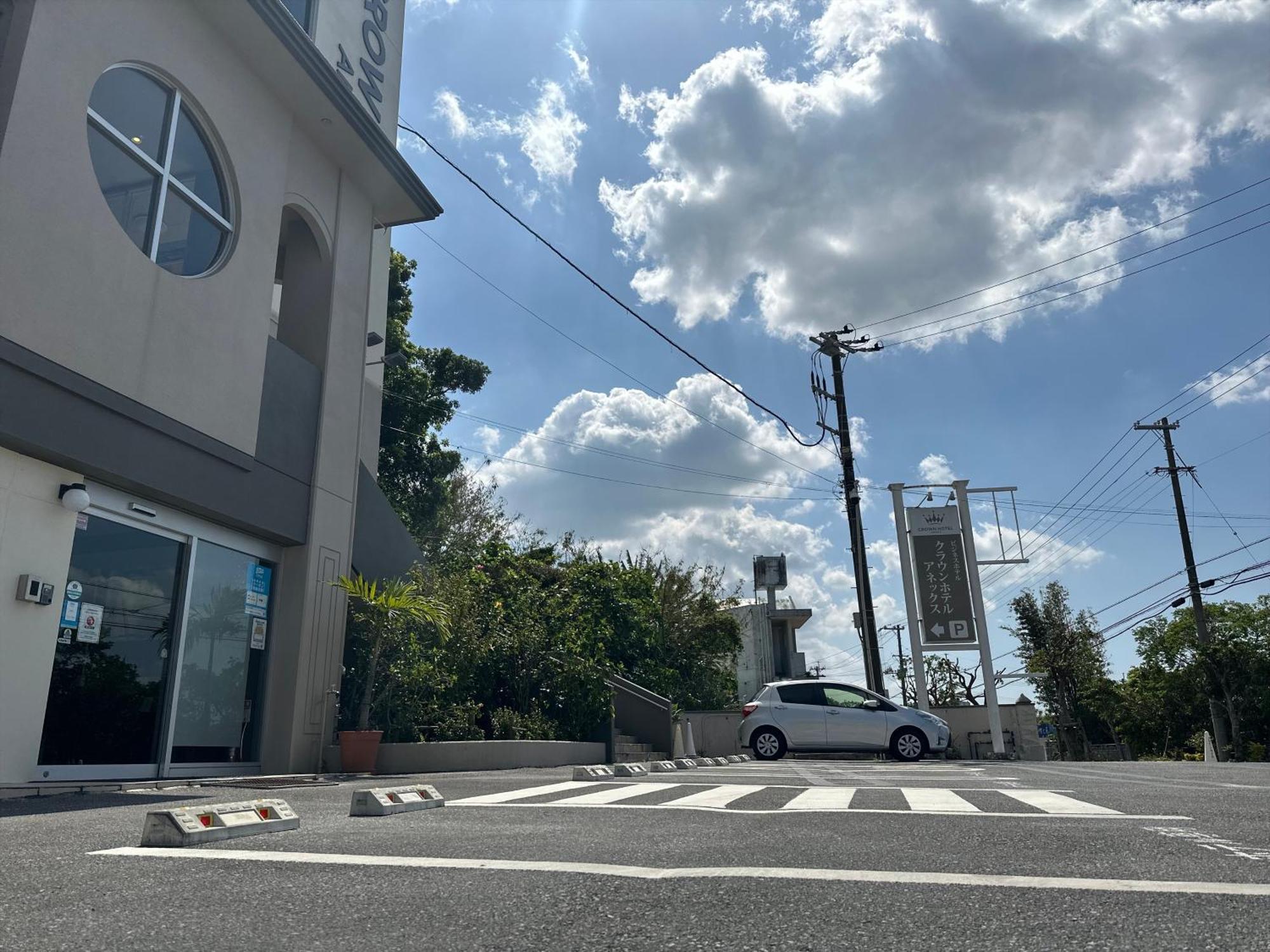 Crown Hotel Okinawa Annex Exterior foto